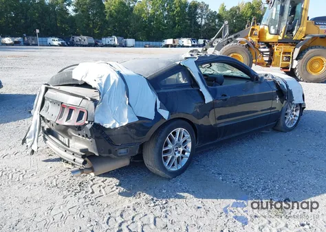 2014 Ford Mustang V6 Premium from USA, damaged, VIN 1ZVBP8AM7E5253330